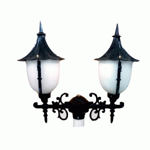 چراغ پایه پارکی آلومینیمی دو شاخه مدل سلطنتی