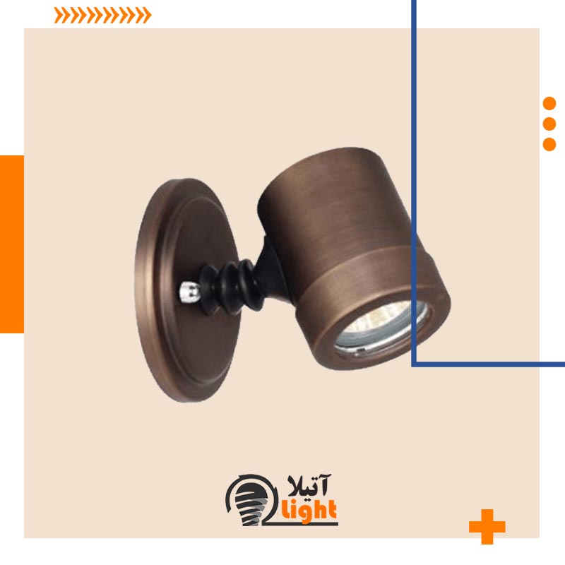 چراغ دیواری حیاط