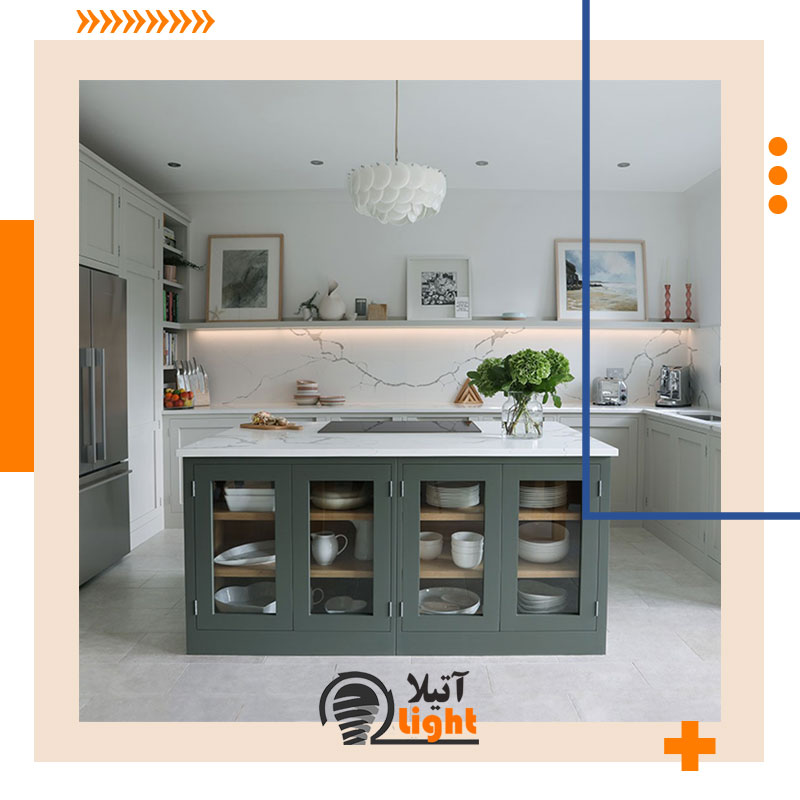 سطوح بازتابنده را با چراغ های رو به پایین همراه کنید.