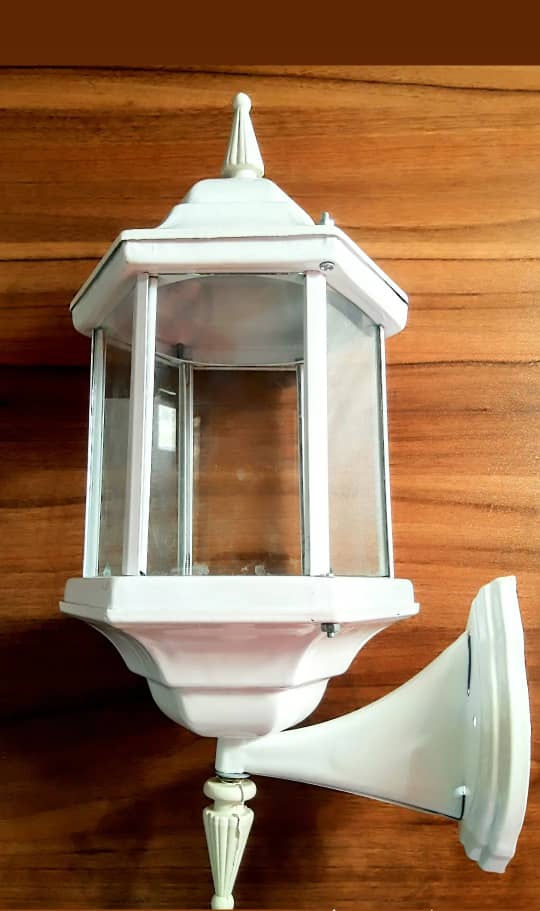 چراغ دیواری ونوس 135