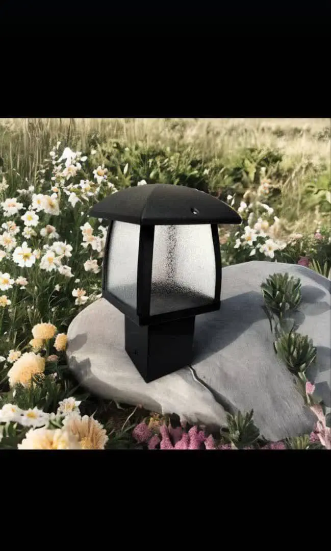 Modern metal lawn lamp چراغ چمنی مدرن فلزی